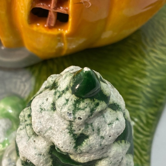 Vtg 2 Pc Scioto Molds Ceramic 1980/90s Pumpkin House Snowy Yard Trees w Light - Picture 11 of 16